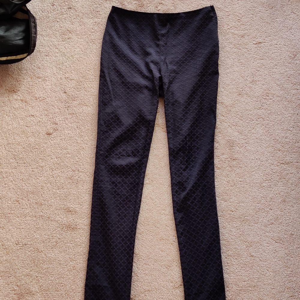 Foral patterned pants